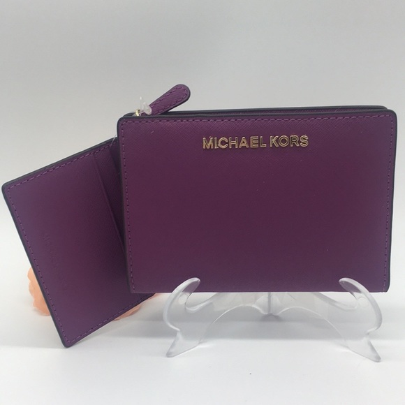 Michael Kors Jet Set Travel MD Card CSE Carryall - Picture 7 of 8